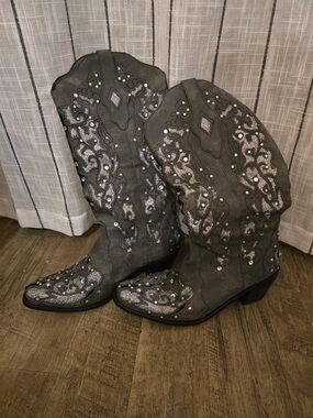 Women's Grey Embellished Heeled Cowboy Boots